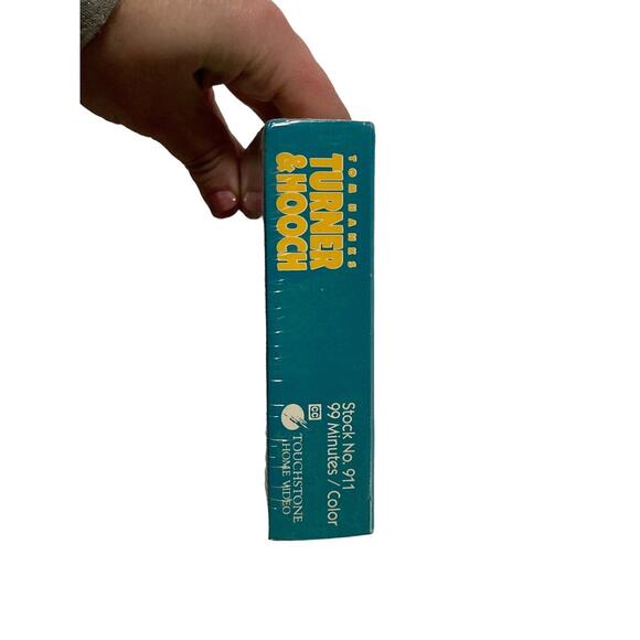 Turner & Hooch (VHS, 1996) Tom Hanks Vintage Touchstone Home Video - Picture 6 of 7